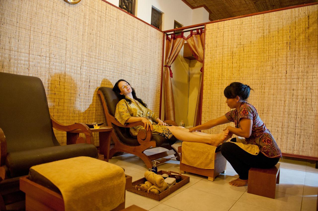 Ubud Aura Wellness Sanctuary Exterior photo